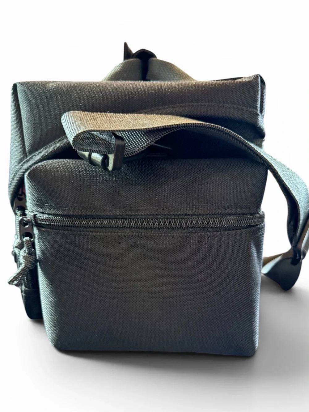 Canon Black Messenger Camera Bag with Buckle Straps Excellent Condition